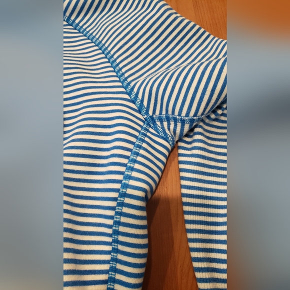 Lululemon Scuba Zip Front Jacket Hoodie - Picture 13 of 16